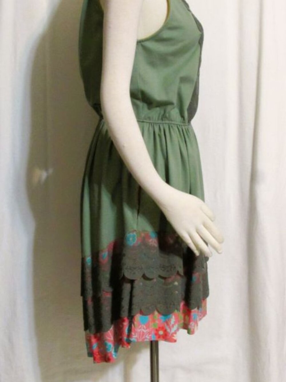 NEW Womens Ladies MATILDA JANE Olive Pink Floral Tiered Knee Dress L Orig $85 - Picture 5 of 10